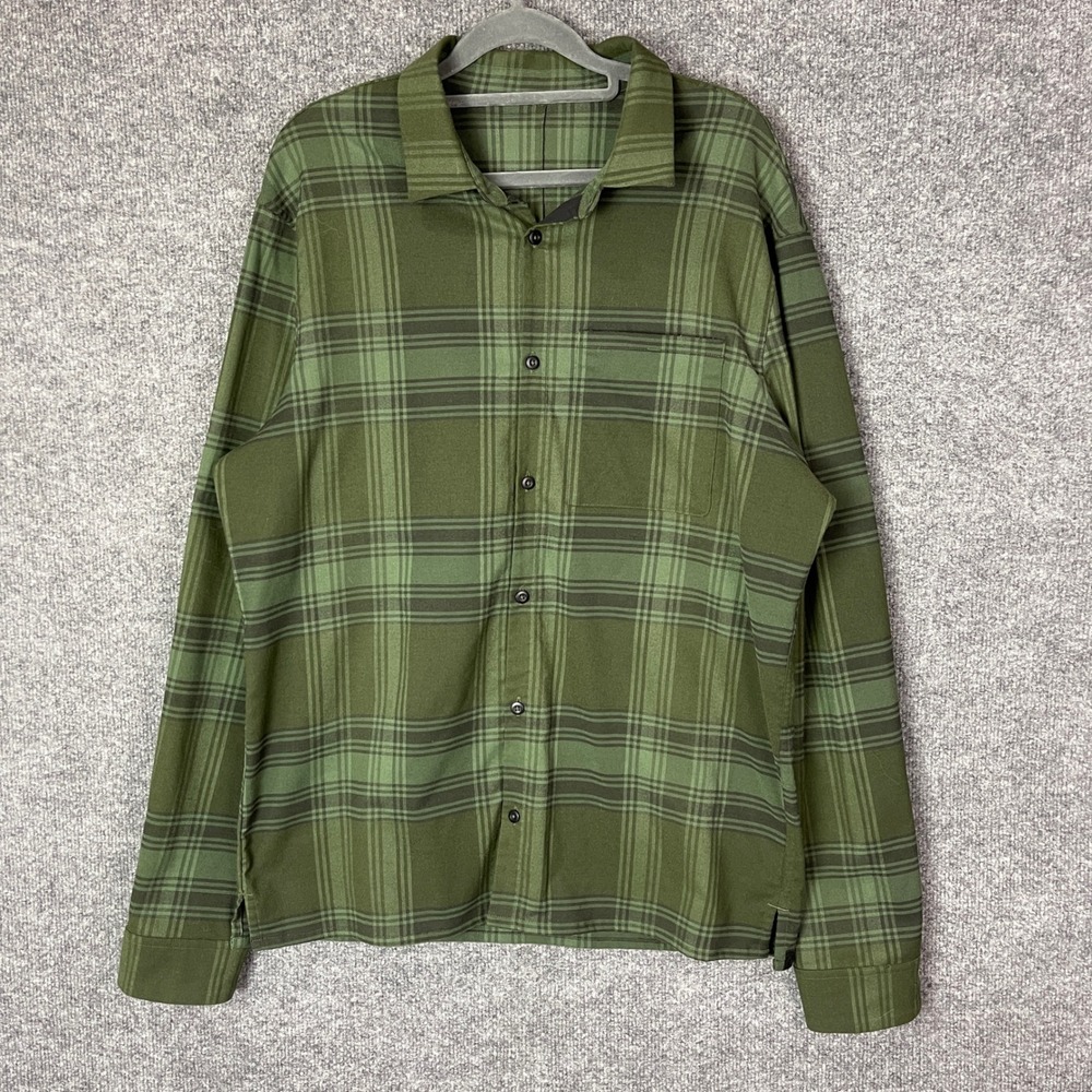 Lululemon Mens  Long Sleeve Flannel Shirt Green Plaid Button Up XL